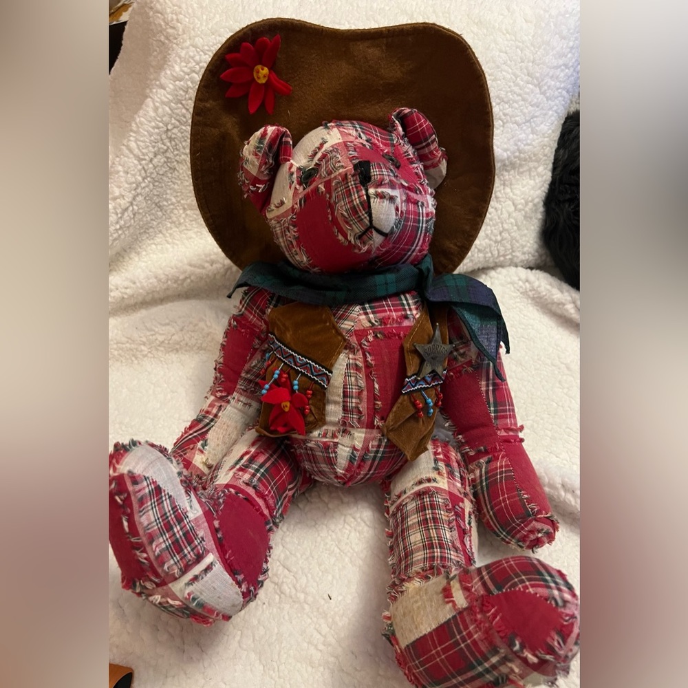 Quilted Patchwork Stuffed Bear (Sheriff) Chi Chi Int’l Art - Picture 1 of 5
